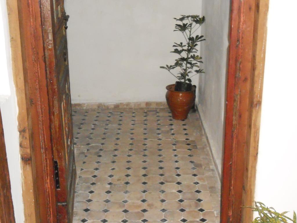Riad Mikou Fes Exterior photo